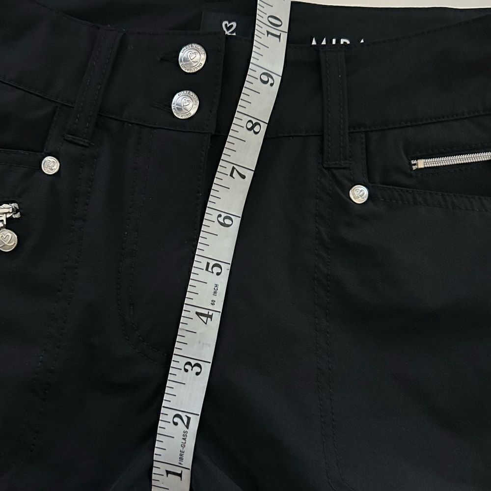 Daily Sports Black Miracle Capri Pants Size 4 - Picture 13 of 15